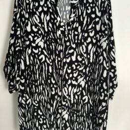 Blouse imprimée col v black&white