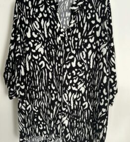 Blouse imprimée col v black&white